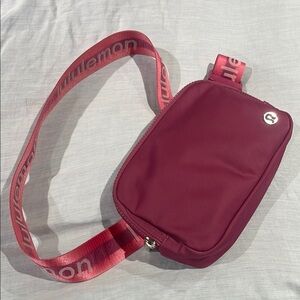 lululemon Everywhere Belt Bag 1L Wordmark NWOT